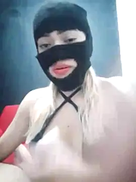 Hotkatii online show from May 19, 2026, 4:30 am
