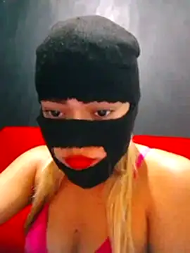 Hotkatii online show from May 20, 2026, 4:40 am