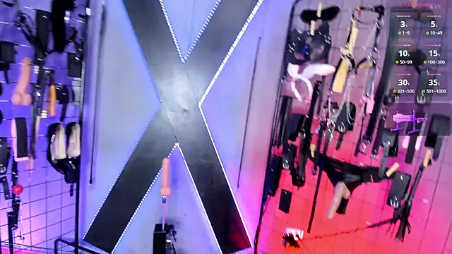 IzobethAri BDSM online show from July 4, 2026, 10:54 am