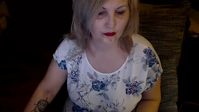 Divineblond online show from January 31, 2025, 11:03 pm