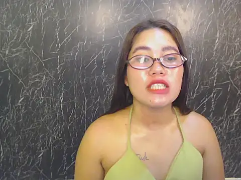 Snapshot of ur_prettychelsie chatting on April 25, 2026, 1:41 pm ur prettychelsie online show from April 25, 2026, 1:41 pm