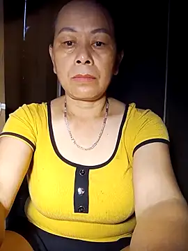 Ari-Na9 online show from May 12, 2026, 7:05 am
