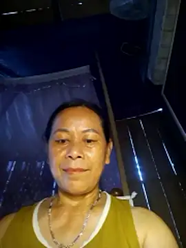 Ari-Na9 online show from May 28, 2026, 6:21 am