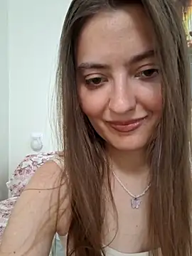 Alba2331 online show from June 16, 2026, 12:41 pm