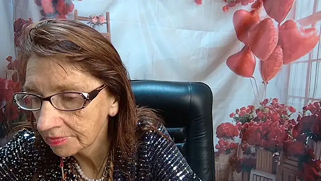 AliceWriter online show from May 19, 2026, 5:14 am