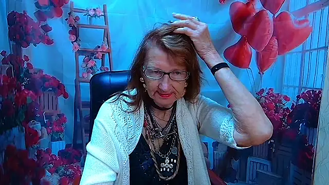 AliceWriter online show from May 29, 2026, 5:05 am