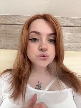CassieCuteees online show from May 13, 2026, 9:00 pm