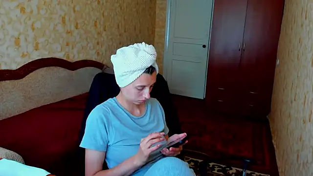 MilaShka29 online show from July 9, 2026, 7:23 am