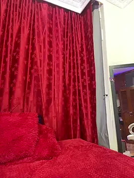 Snapshot of SamiiContreras_ chatting on May 6, 2026, 2:00 pm SamiiContreras online show from May 6, 2026, 2:00 pm