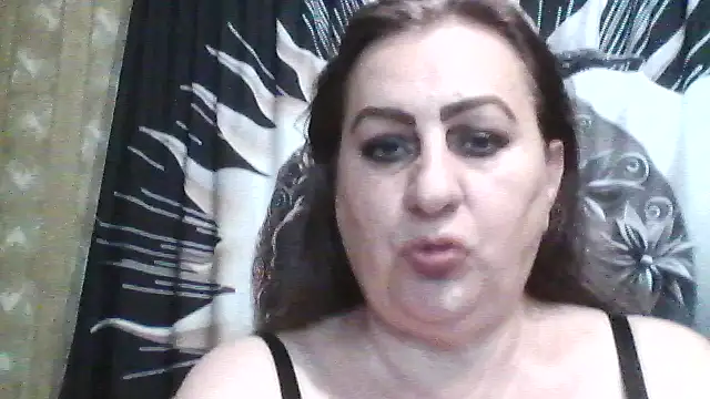 LoaqLovew online show from June 14, 2026, 9:11 am