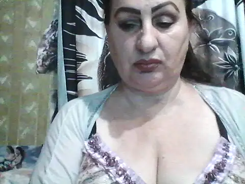 LoaqLovew online show from July 3, 2026, 6:53 am