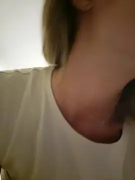 SofiaLace online show from July 16, 2026, 12:55 pm