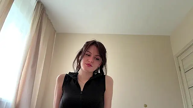 Snapshot of YourChristine chatting on May 1, 2026, 8:08 am YourChristine online show from May 1, 2026, 8:08 am