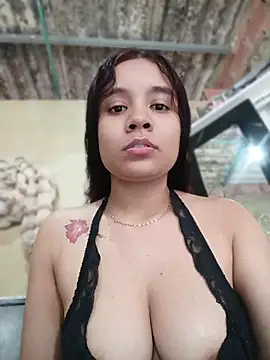 KITTY914 online show from May 25, 2026, 6:25 pm
