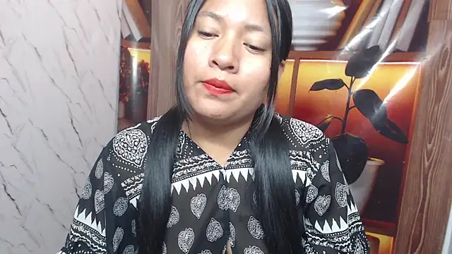 Snapshot of Sol_vannesa chatting on May 18, 2026, 4:07 am Sol vannesa online show from May 18, 2026, 4:07 am