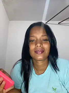 Snapshot of Stefany_03_ chatting on May 13, 2026, 11:22 pm Stefany 03 online show from May 13, 2026, 11:22 pm