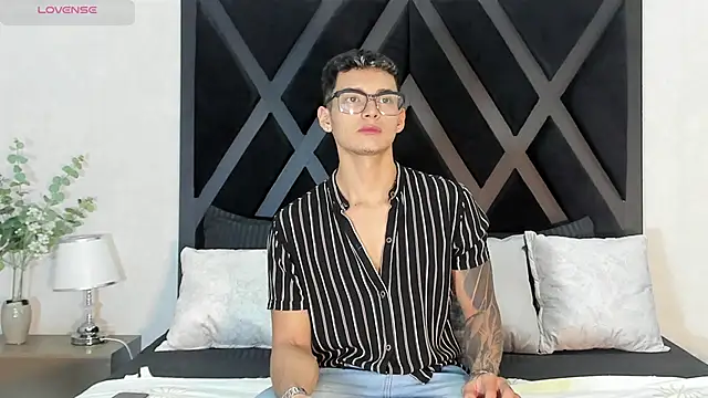Alan Salazar online show from May 22, 2026, 5:40 pm