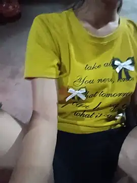 Rosie LoveUU online show from May 27, 2026, 10:51 pm