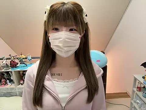 crazyhappy omanko online show from May 13, 2026, 11:40 am