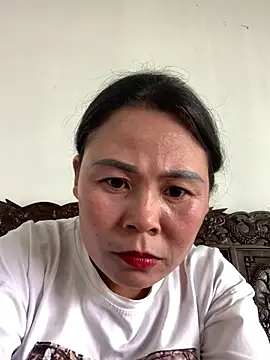 Helen-baby online show from April 26, 2026, 5:38 am
