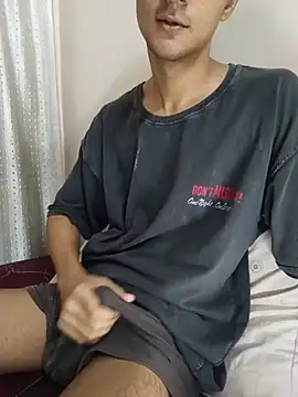 skinny raj online show from June 12, 2026, 8:08 pm