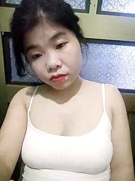 Ayti01 online show from May 13, 2026, 4:54 am