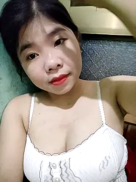 Ayti01 online show from May 16, 2026, 5:37 am