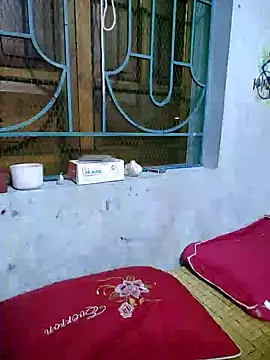 Ayti01 online show from May 28, 2026, 5:38 am