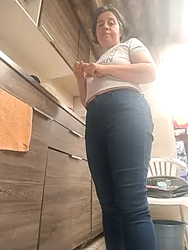  Madison queen  online show from May 10, 2026, 6:57 pm