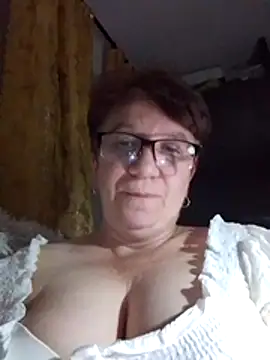 Snapshot of KetQueen101 chatting on July 11, 2026, 8:33 pm KetQueen101 online show from July 11, 2026, 8:33 pm