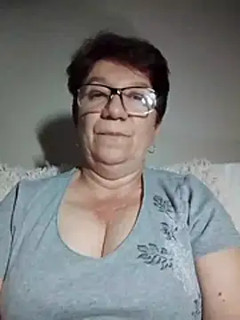 Snapshot of KetQueen101 chatting on July 17, 2026, 9:30 pm KetQueen101 online show from July 17, 2026, 9:30 pm