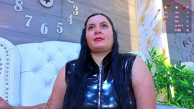 RachelCarlton online show from May 27, 2026, 1:41 pm