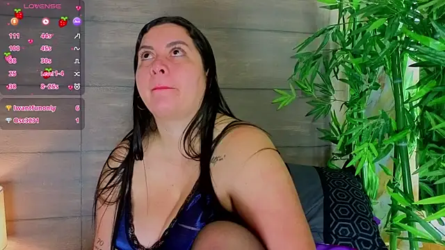 Snapshot of RachelCarlton chatting on July 10, 2026, 11:57 am RachelCarlton online show from July 10, 2026, 11:57 am