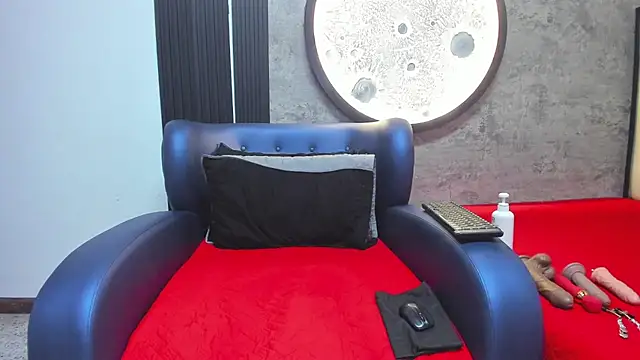 Marymarr-23 online show from May 27, 2026, 1:57 am