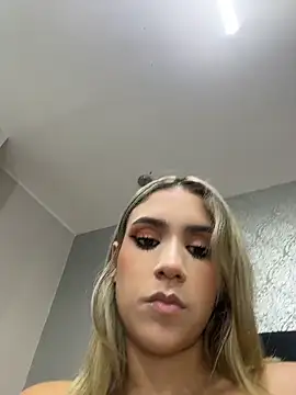 GabrielaPortmans online show from May 16, 2026, 2:41 am
