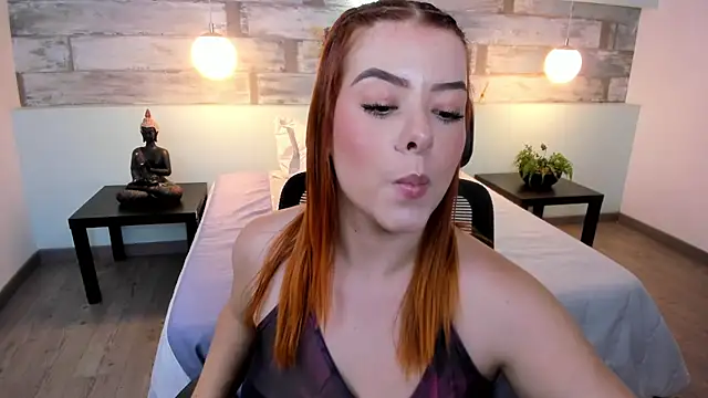 SweettVal  online show from June 25, 2026, 4:33 pm