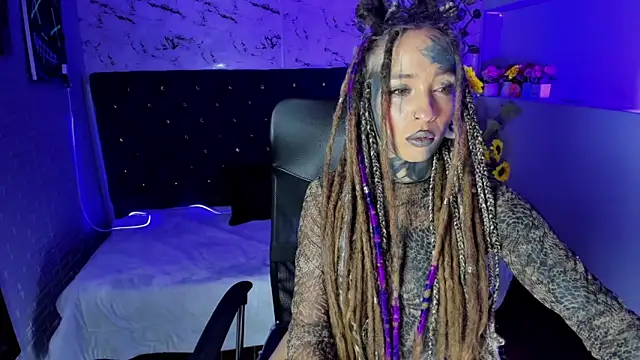 Lucy Doll8 online show from May 28, 2026, 3:48 am