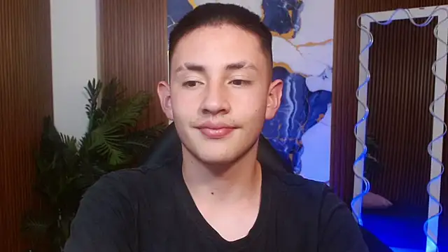 Andres Tay online show from May 11, 2026, 3:12 am