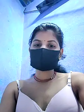 Snapshot of RUHI_1143 chatting on June 25, 2026, 6:56 pm RUHI 1143 online show from June 25, 2026, 6:56 pm