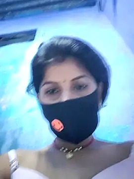Snapshot of RUHI_1143 chatting on July 2, 2026, 10:49 pm RUHI 1143 online show from July 2, 2026, 10:49 pm