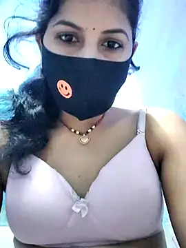 Snapshot of RUHI_1143 chatting on July 4, 2026, 8:48 pm RUHI 1143 online show from July 4, 2026, 8:48 pm