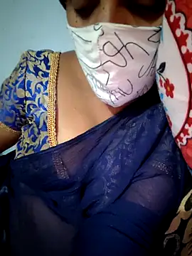Snapshot of Tamil_Hot_HoneyBee chatting on May 11, 2026, 4:26 pm Tamil Hot HoneyBee online show from May 11, 2026, 4:26 pm