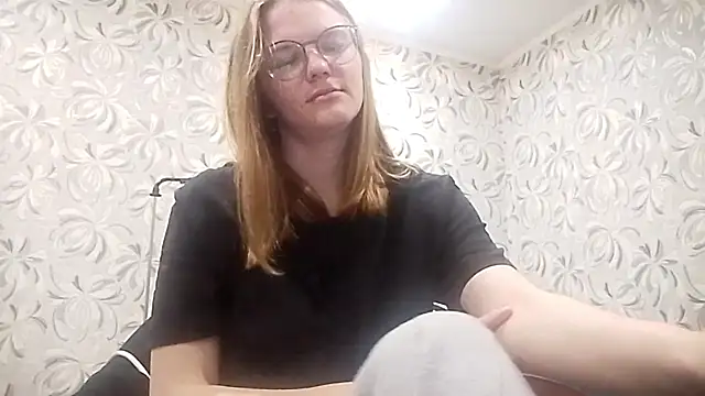 Snapshot of RottedDam chatting on May 23, 2026, 10:36 pm RottedDam online show from May 23, 2026, 10:36 pm