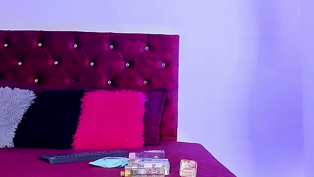 ThiagoSexy005 online show from May 8, 2026, 12:27 am
