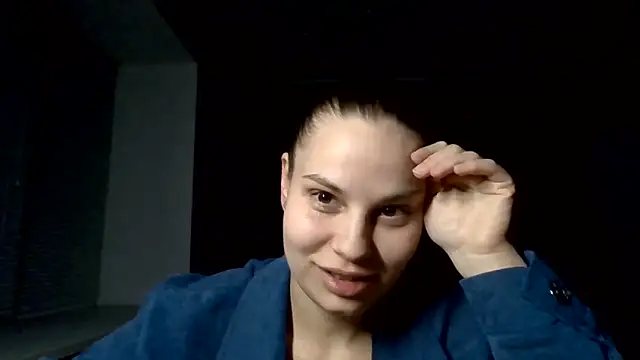 Snapshot of _Linsyy_ee_ chatting on April 27, 2026, 6:28 pm Linsyy ee online show from April 27, 2026, 6:28 pm