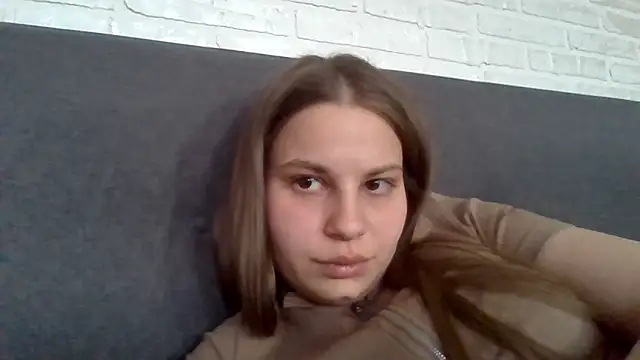 Snapshot of _Linsyy_ee_ chatting on April 28, 2026, 2:27 am Linsyy ee online show from April 28, 2026, 2:27 am