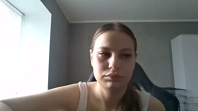 Snapshot of _Linsyy_ee_ chatting on May 10, 2026, 9:36 am Linsyy ee online show from May 10, 2026, 9:36 am