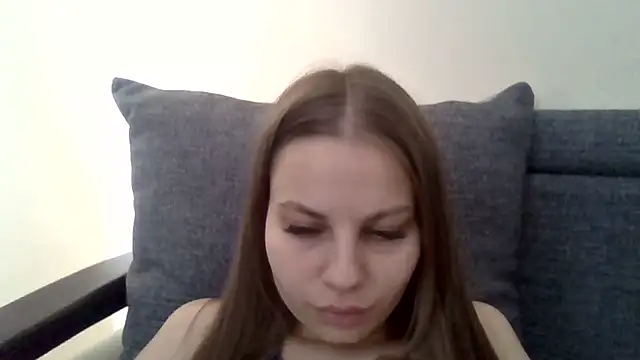 Snapshot of _Linsyy_ee_ chatting on May 15, 2026, 10:11 am Linsyy ee online show from May 15, 2026, 10:11 am