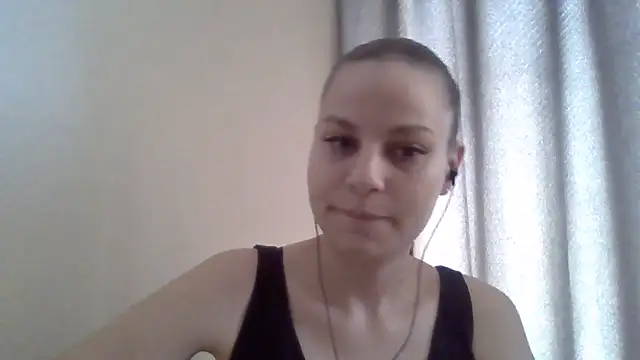 Snapshot of _Linsyy_ee_ chatting on May 22, 2026, 10:32 am Linsyy ee online show from May 22, 2026, 10:32 am