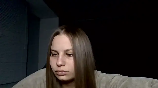 Snapshot of _Linsyy_ee_ chatting on May 28, 2026, 6:16 pm Linsyy ee online show from May 28, 2026, 6:16 pm